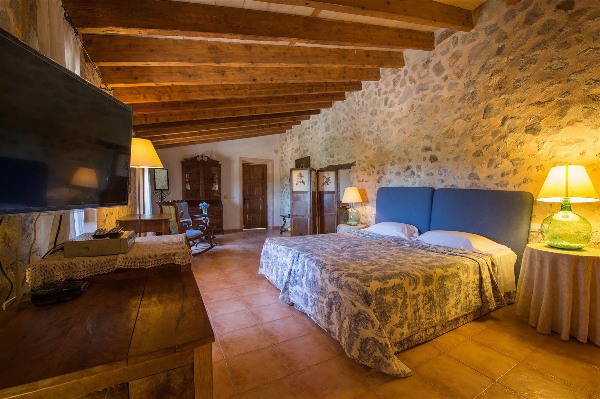 Hotel Rural Can Feliu 波勒瑞斯 外观 照片